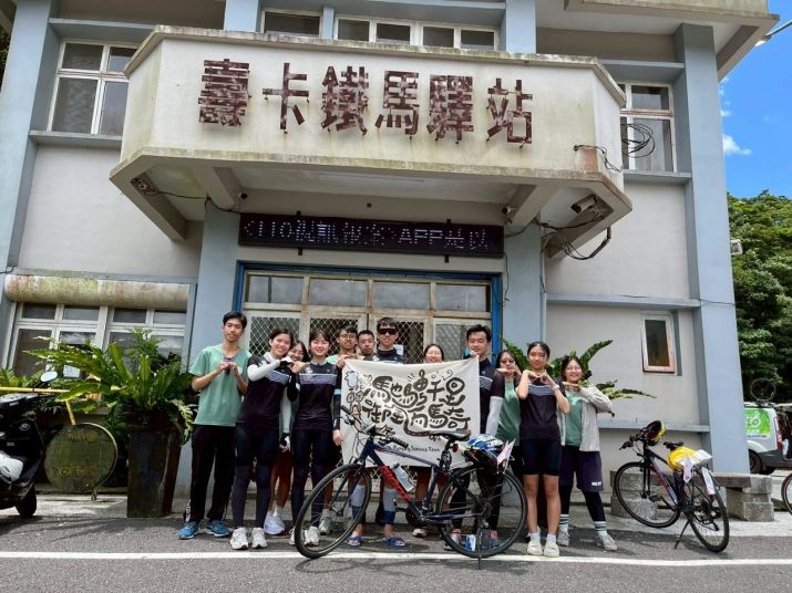 大樹藥局攜手「中國醫藥大學」風浪藥學服務社：18天環島，藥師精神走遍全台