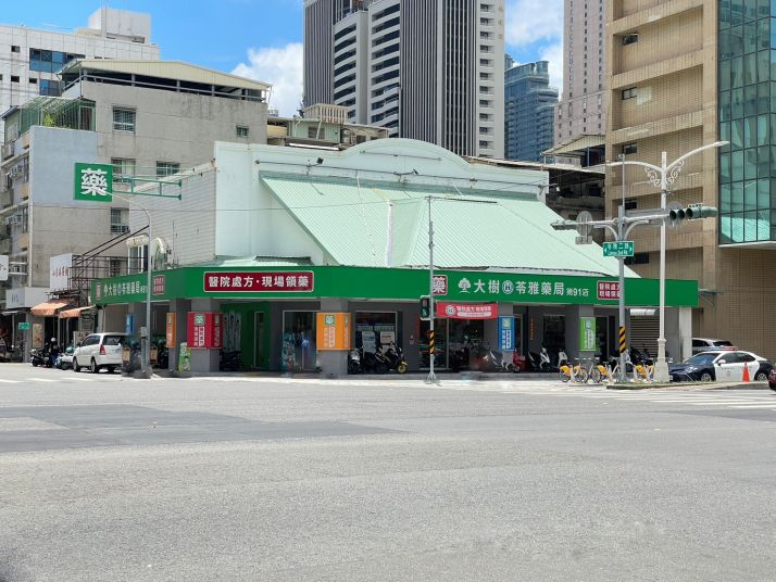 苓雅中華